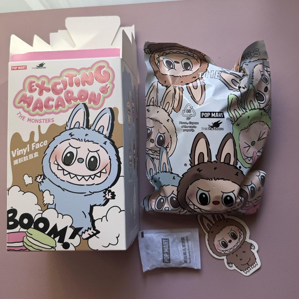 Labubu - Toffee - bag unopened